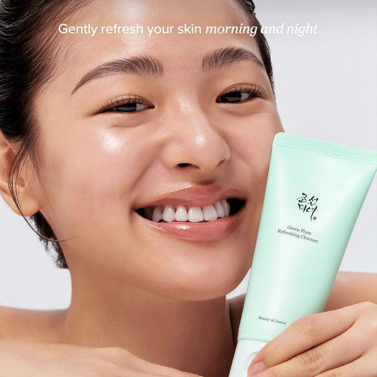 Green Plum Refreshing Cleanser - Lumiso